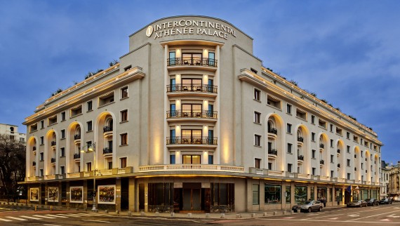 Fatada InterContinental Athenee Palace Hilton (@InterContinental Athenee Palace Hilton) Fatada InterContinental Athenee Palace Hilton (@InterContinental Athenee Palace Hilton)
