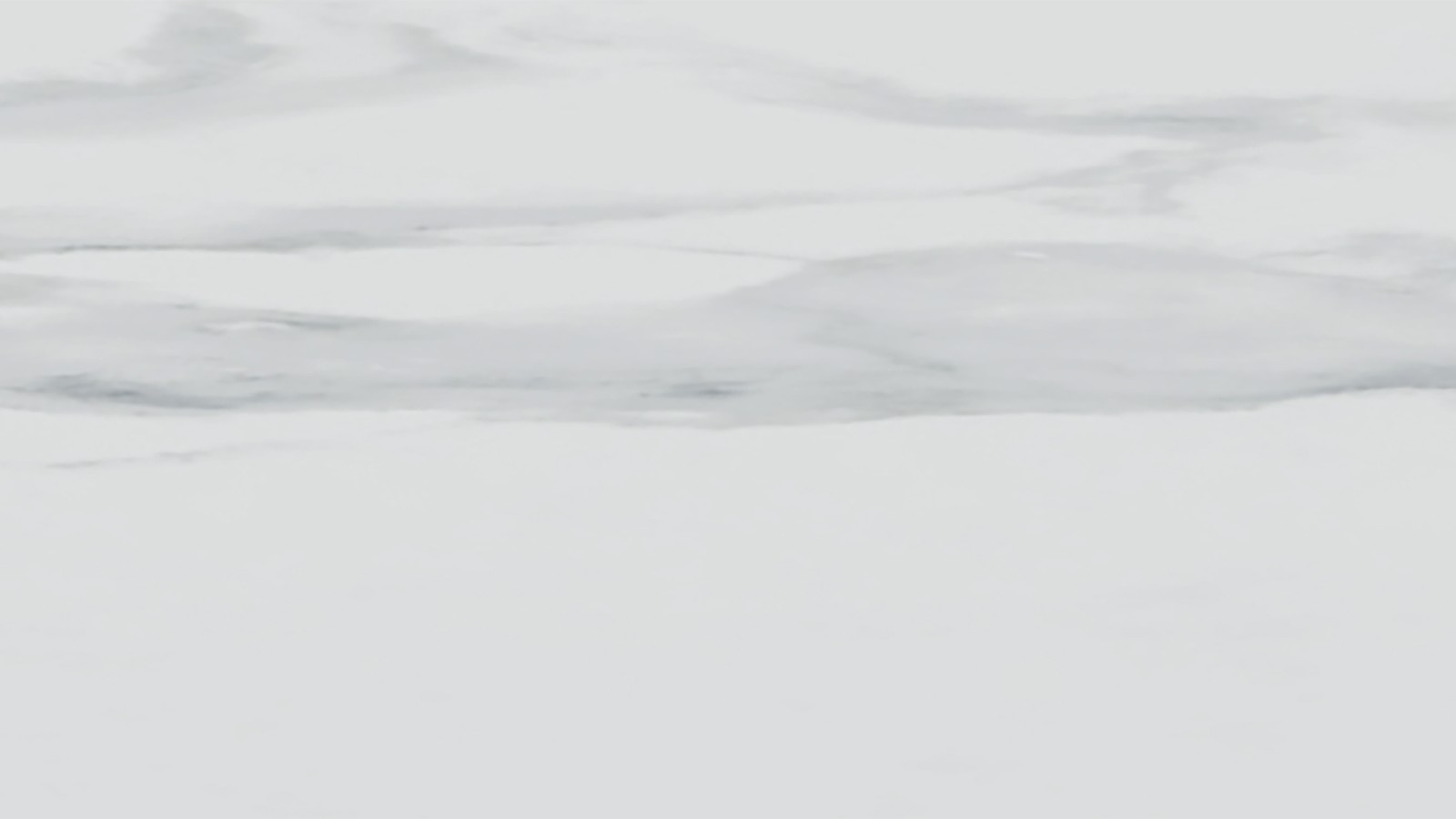 Culoare: material compozit cu aspect de marmură albă Culoare: material compozit cu aspect de marmură albă