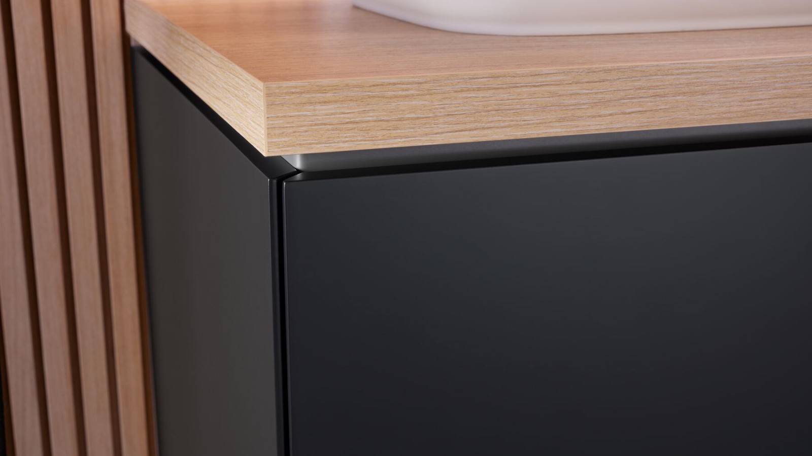 Geberit ONE - mobilier de baie negru mar Geberit ONE - mobilier de baie negru mar