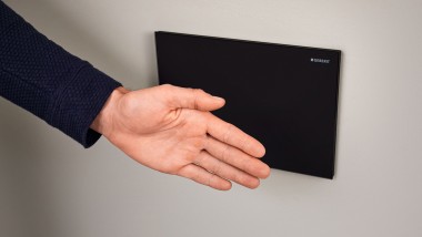 Clapetă de acționare fără atingere Geberit Sigma80 cu un design pătrat
