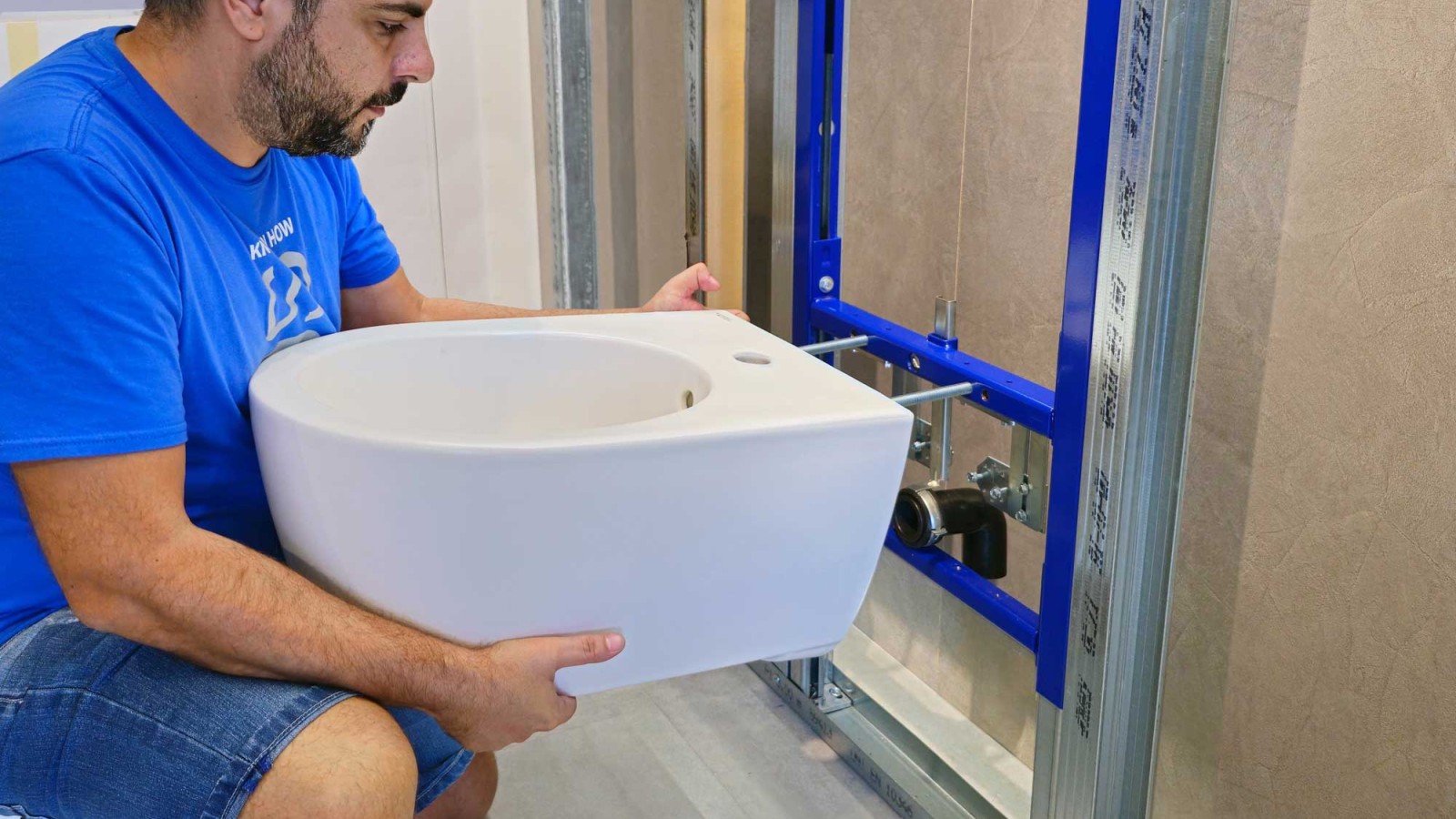 Instalarea unui bideu Geberit cu tehnologia EFF3