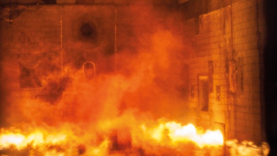 Test de incendiu Geberit la centrul de testare a materialelor de la Universitatea Stuttgart