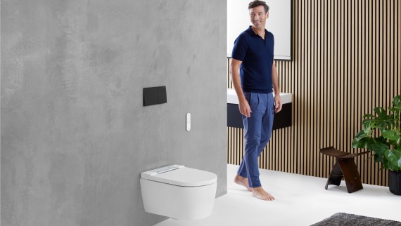 Vas wc cu funcție de bideu AquaClean Sela în baia Geberit Vas wc cu funcție de bideu AquaClean Sela în baia Geberit