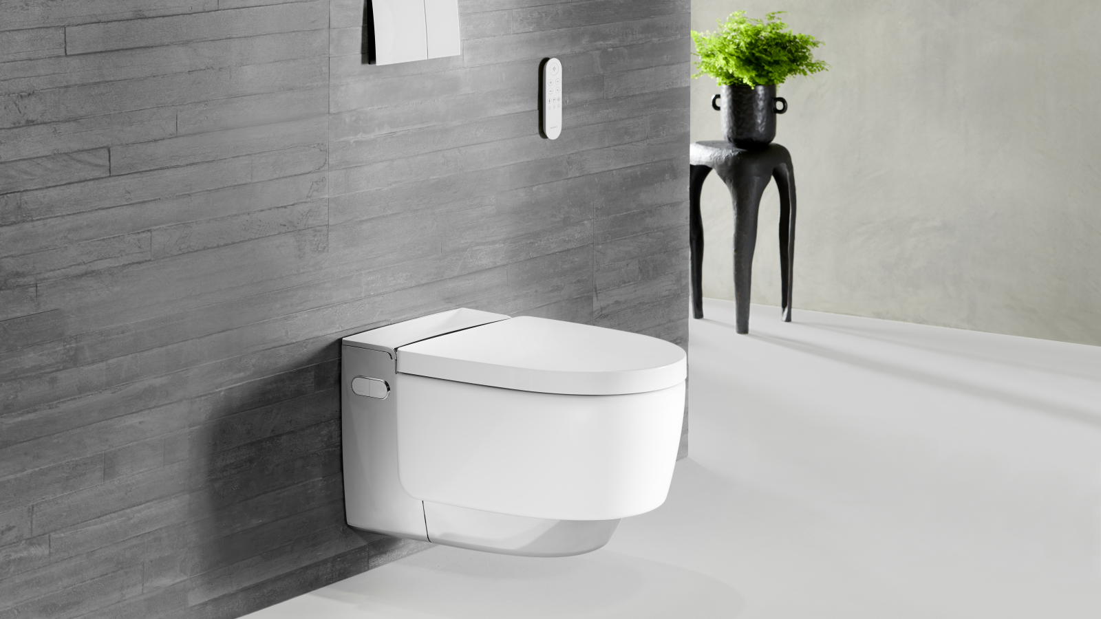 Geberit AquaClean Mera Comfort în crom cu telecomandă Sigma70