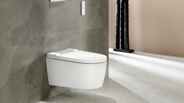 Geberit AquaClean Sela în alb cu telecomandă Sigma20