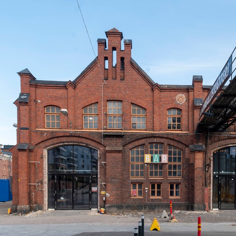 Clădirea industrială este un punct de reper din Helsinki (© Kansallis Teatteri) Clădirea industrială este un punct de reper din Helsinki (© Kansallis Teatteri)