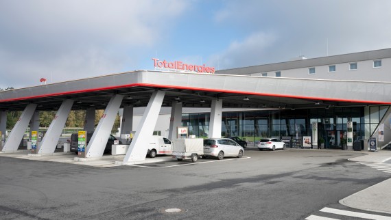 Zona de servicii pentru autostrăzile Evendorf BREAK din Germania Zona de servicii pentru autostrăzile Evendorf BREAK din Germania