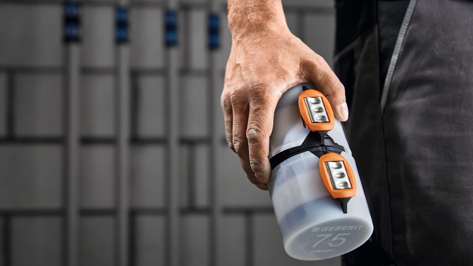 Geberit FlowFit este instalat în clădirile modulare StartBlock. (© Geberit) Geberit FlowFit este instalat în clădirile modulare StartBlock. (© Geberit)