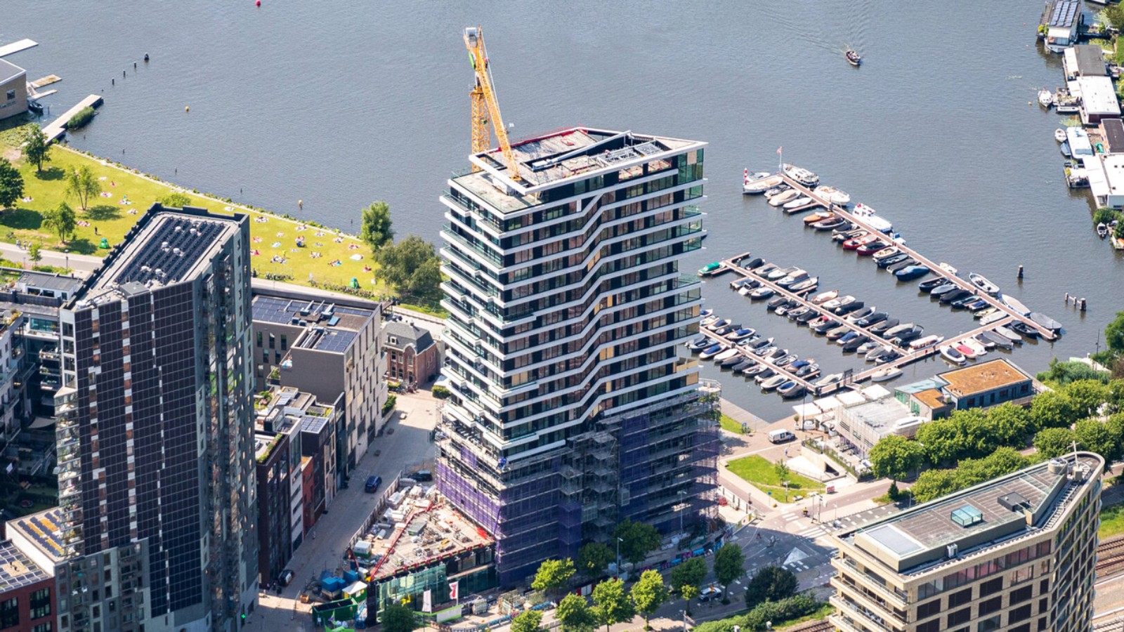 HAUT Amsterdam (©Team V Architecture / Jannes Linders / Topview Luchtfotografie)