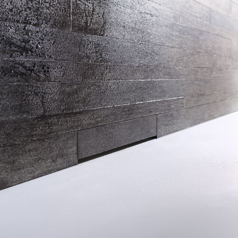 Scurgere în perete pentru duşuri Scurgere în perete pentru duşuri