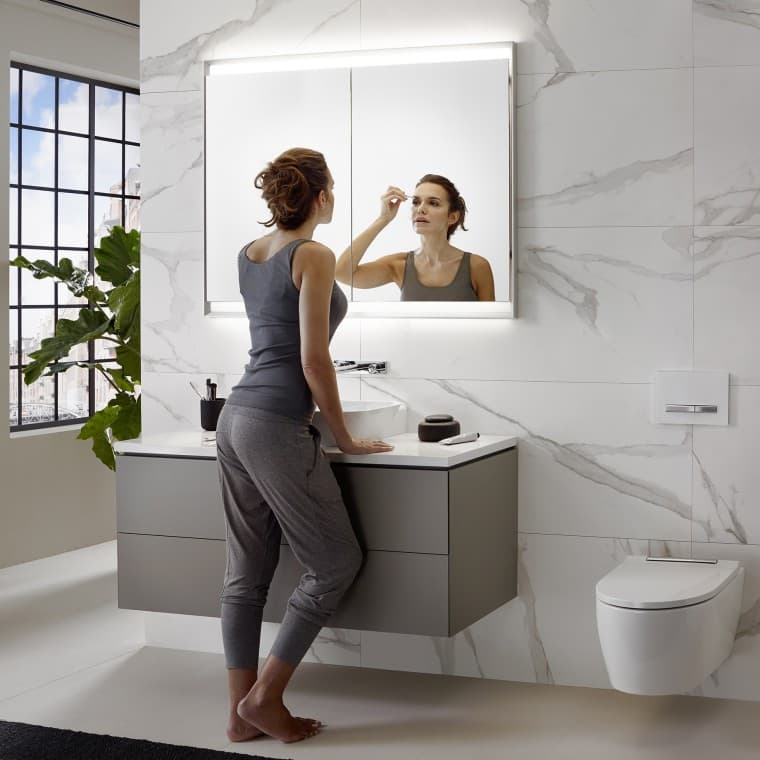 Lumină puternică pentru înfrumuseţare intensivă Lumină puternică pentru înfrumuseţare intensivă