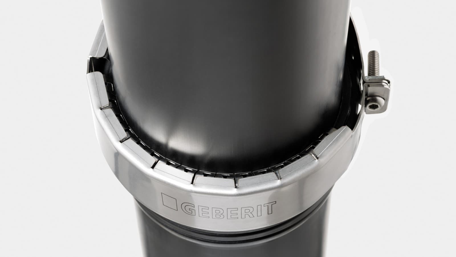 Gheara de susținere Geberit echipează Silent-PP pentru aplicații de drenare a acoperișului Gheara de susținere Geberit echipează Silent-PP pentru aplicații de drenare a acoperișului