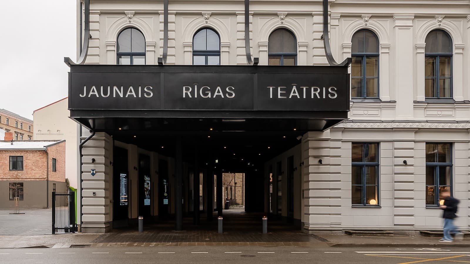 Venerabilul Teatru Nou din Riga în noua splendoare (© Jānis Salmanis) Venerabilul Teatru Nou din Riga în noua splendoare (© Jānis Salmanis)