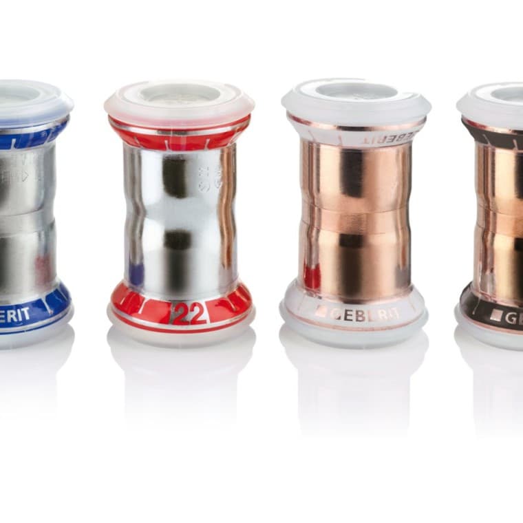 Fitinguri Geberit Mapress din diverse materiale cu capace de protecţie Fitinguri Geberit Mapress din diverse materiale cu capace de protecţie